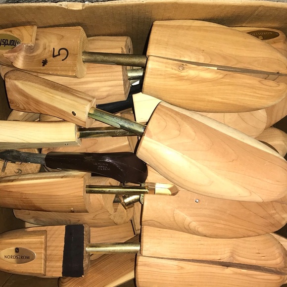 Wooden Shoe Stretchers - Picture 1 of 1